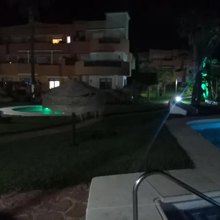 Apartmán En Urbanizacion Nudista,vera Playa Almeria Espana *
